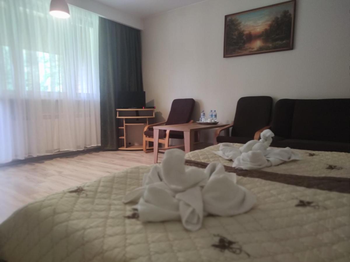 Zajazd U Kmity Postołów Buitenkant foto